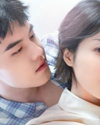 Hàng Xóm Của Tôi Không Chịu Lớn